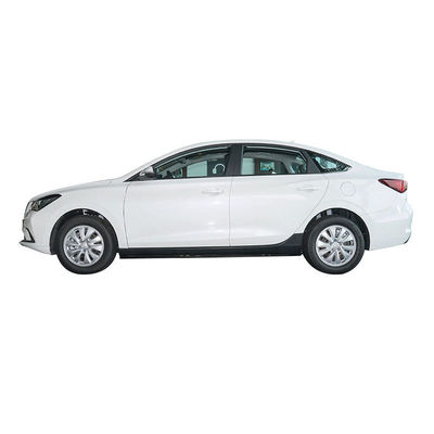 Changan YiDong EV460 Chinesisches Elektrotaxi Limousine 401KM Akkulaufzeit