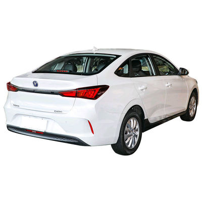 Changan YiDong EV460 Chinesisches Elektrotaxi Limousine 401KM Akkulaufzeit