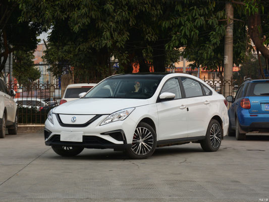 Dong Feng S50 EV Chinesisches Elektrotaxi mit Bluetooth GPS Uber Online Autohäufung
