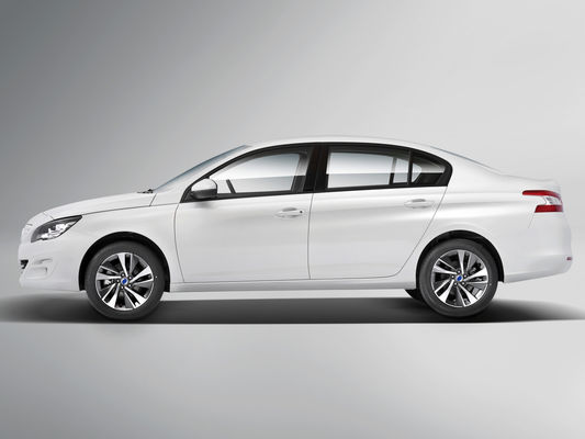 DongFeng FuKang ES600 reine elektrische Limousine Taxi 430KM Akkulaufzeit