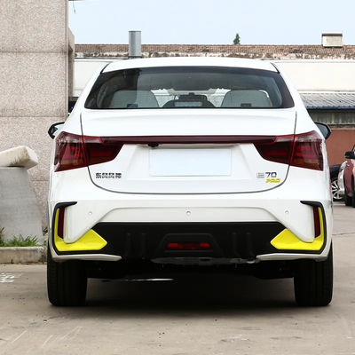 Dong Feng E70 Chinesisches Elektrotaxi für Online-Fahrt Batterielaufzeit 400KM