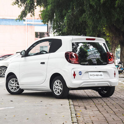 ROEWE CLEVER Chinesisches Mini-Elektroauto Rein elektrisches Fahrzeug 9,9kwh/100km