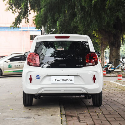 ROEWE CLEVER Chinesisches Mini-Elektroauto Rein elektrisches Fahrzeug 9,9kwh/100km