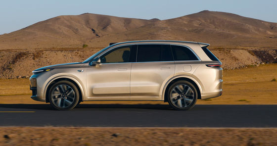 LI XIANG L8 Auto Groß Luxus PHEV SUV 6 Sitzplätze reine elektrische Reichweite 1315 Kilometer