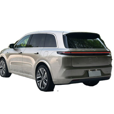 LI XIANG L8 Auto Groß Luxus PHEV SUV 6 Sitzplätze reine elektrische Reichweite 1315 Kilometer
