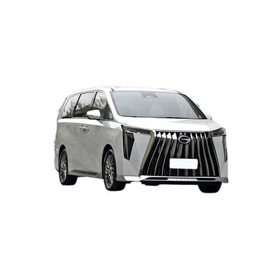 GAC M8 chinesisches Kraftstofffahrzeug 5 Türen 7 Sitzplätze MPV Motor 2.0T