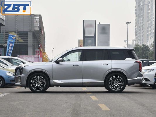 Der 2023 GAC Trumpchi GS8 2.0T 7-Sitzer Luxus-Large SUV ist in Zwei- und Vierradantrieb erhältlich.