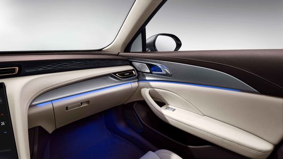 Chinesischer elektrischer 6-Sitzer Plug-in-Hybrid 5-Türer