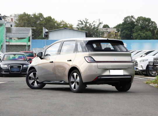 BaoJun Clouds Ev Hatchback kleine elektrische Limousine mit Reichweite von 360 km-460 km