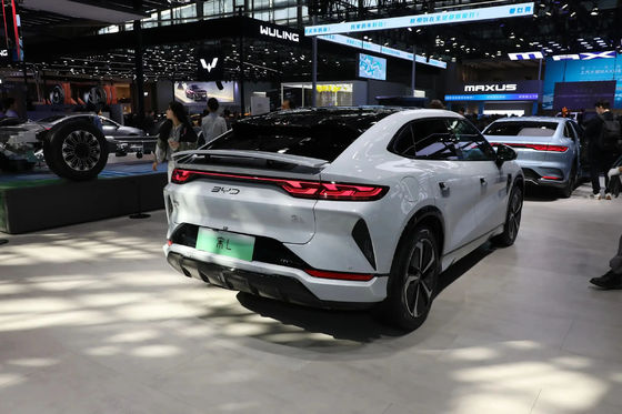 BYD's Neue Generation Pure Electric SUV SONG L 550KM-662KM Range Innenraum