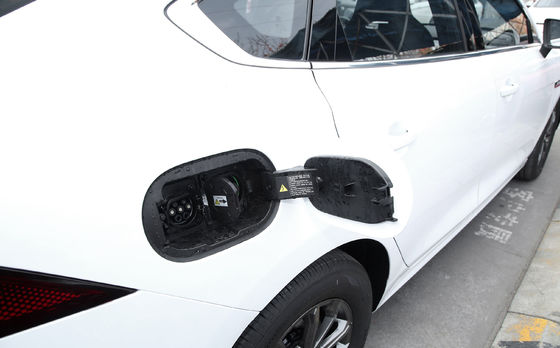 2024 BYD Qin Plus 55 km/120 km Honor Modell China D-MI Stecker im Hybrid-Auto