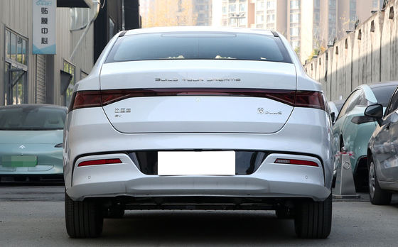 2024 BYD Qin Plus 55 km/120 km Honor Modell China D-MI Stecker im Hybrid-Auto