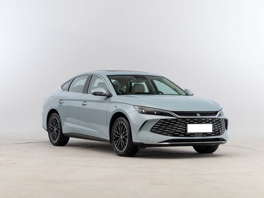 BYD Qin L, D-mi 5.0 Technologie, Reichweite 2000KM+. Der PHEV mit der längsten Reichweite in China.