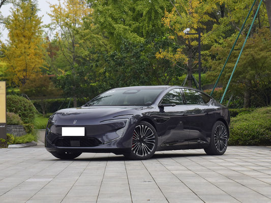 Der 2025 AVATR 12 ist ein High-End-Elektroversion in China.
