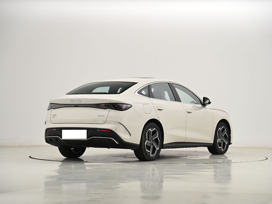 2024 BYD Seal06 Dm-i CLTC (L/100km) 1.36L PHEV Power umfassende Reichweite 2100KM Hybrid Limousine!