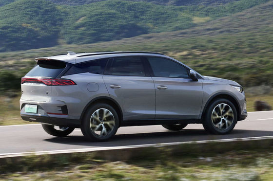 Erleben Sie die Zukunft des Fahrens mit dem chinesischen Elektro-SUV mit Dual-Motor-Allradantrieb und 4G/5G-Konnektivität